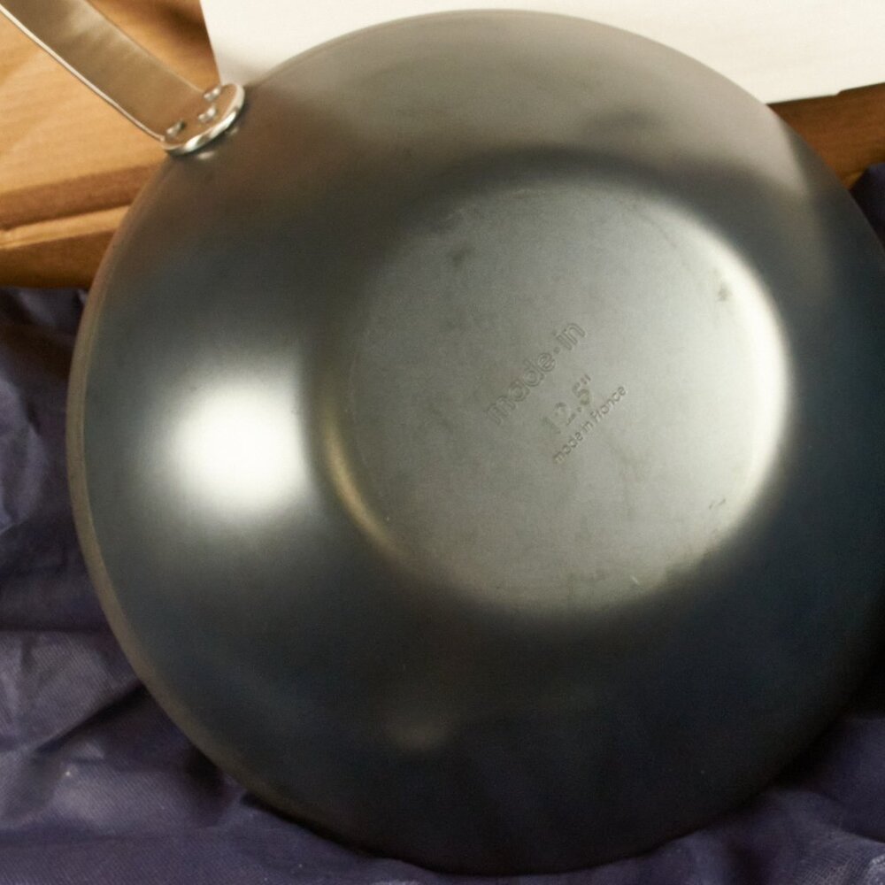 Made In Cookware - 12" Blue Carbon Steel Wok - Made in France Unused - Picture 7 of 9